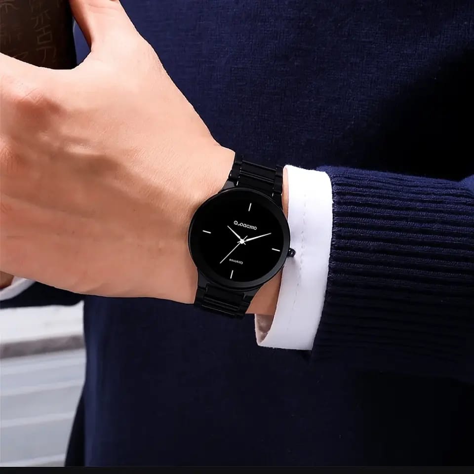 Luxury Matte Black Men's Watch – Sleek Minimalist Design